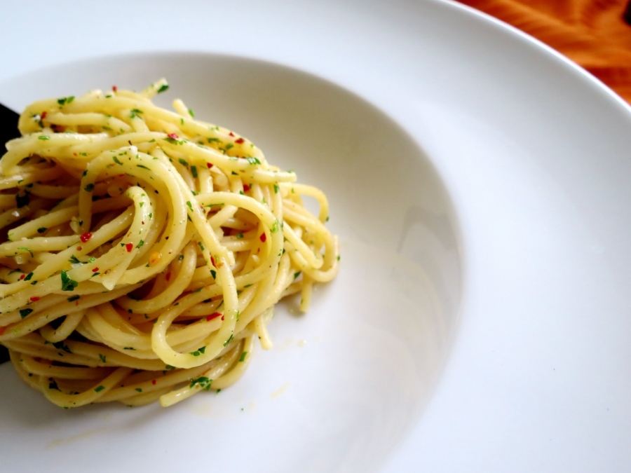 Spaghetti all’aglio, olio e peperoncino